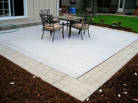 Concrete Patio with stamped border | Patio | Pinterest | Concrete patio, Concrete patio designs ...