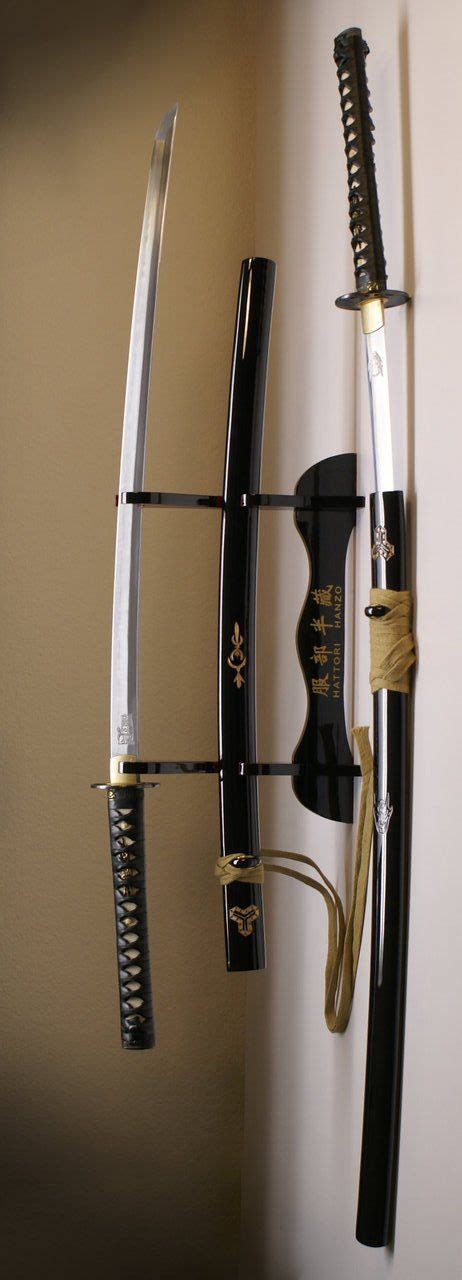 Hattori Hanzo Samurai Swords | Katana swords, Samurai swords, Japanese sword