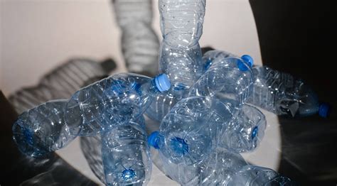 History of Plastic Water Bottles: How Did They Become So Ubiquitous? • SMF