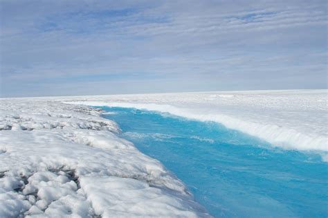 Greenland Ice Sheet Melting At Unprecedented Pace Should Be A Wakeup ...