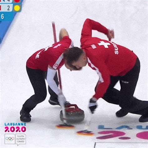 Curling Gif - IceGif