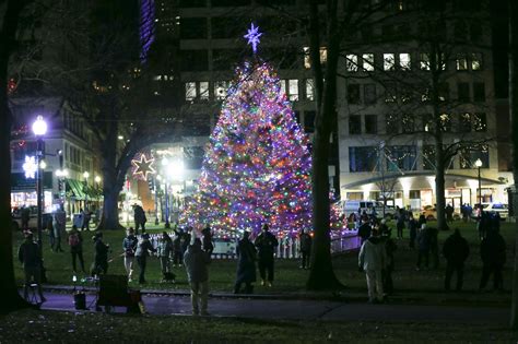 Annual Christmas Tree Lighting on Boston Common – Boston Herald