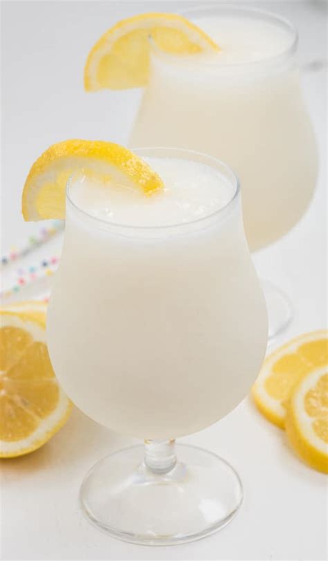 Boozy Frozen Lemonade (with or without alcohol) - EASY GOOD IDEAS