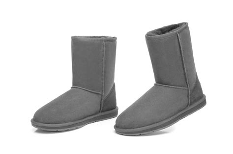 UGG AUSTRALIAN SHEPHERD™ Short Classic Boots Sheepskin Water Resistant ...