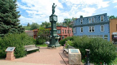 The Best Manitou Springs Vacation Packages 2017: Save Up to $C590 on ...