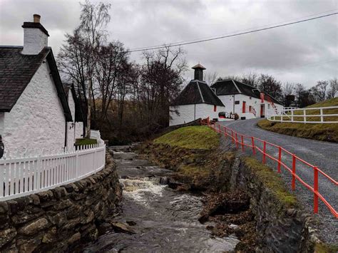 Edradour Distillery Tour and Review | Drunken Diplomacy