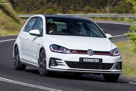 2019 Volkswagen Golf GTI first drive | MOTOR Magazine