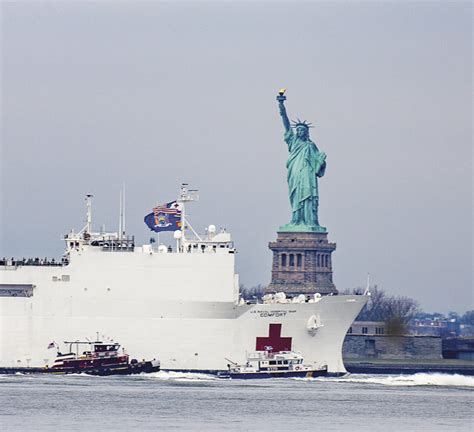 USNS Comfort Arrives | Fire News