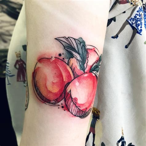 Peach Tattoo Ideas Symbolizing Immortality, Longevity, and Love