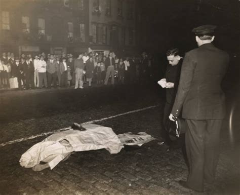 25 Haunting Photos Of New York City Murder Scenes Of Decades Past