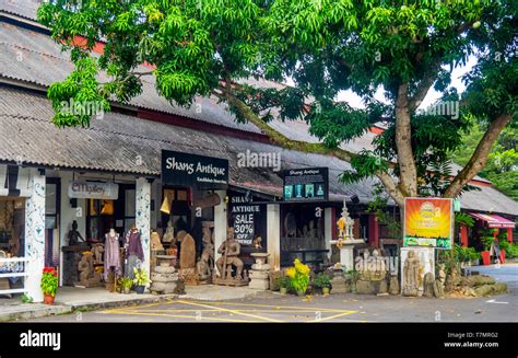 Dempsey hill and singapore hi-res stock photography and images - Alamy