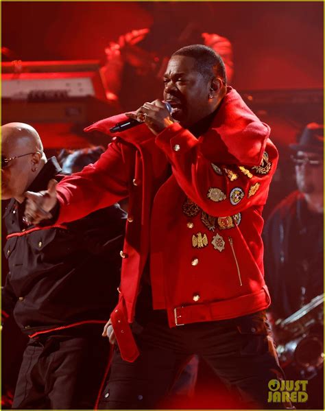 Busta Rhymes Wows With 'Look at Me Now' Rap at Grammys 2023 - Read ...