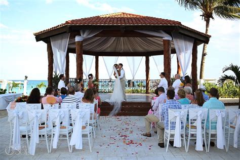 Destination Wedding at The Royal Playa del Carmen - Alyssa and Matthew - Del Sol Photography