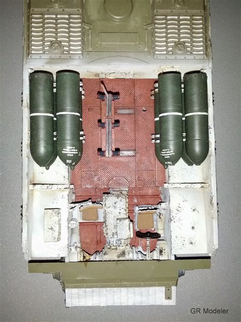 GR Modeler: SturmTiger Interior painting part_2