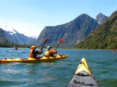 Chilean Culture: People, Language, Religion, History & Food