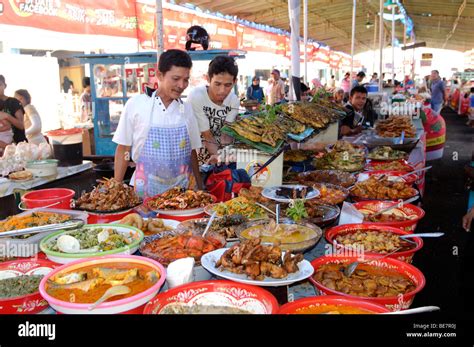 street food court jambi sumatra indonesia Stock Photo - Alamy