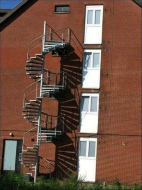 41 Epic Construction Fails That'll Leave You With So Many Questions