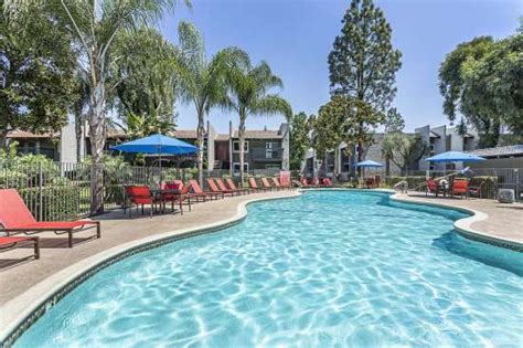 Fresno State Off-Campus Housing for 20-21| College Pads