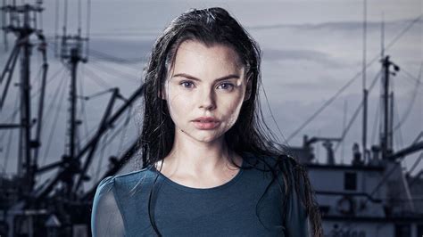 Eline Powell as | Siren Cast