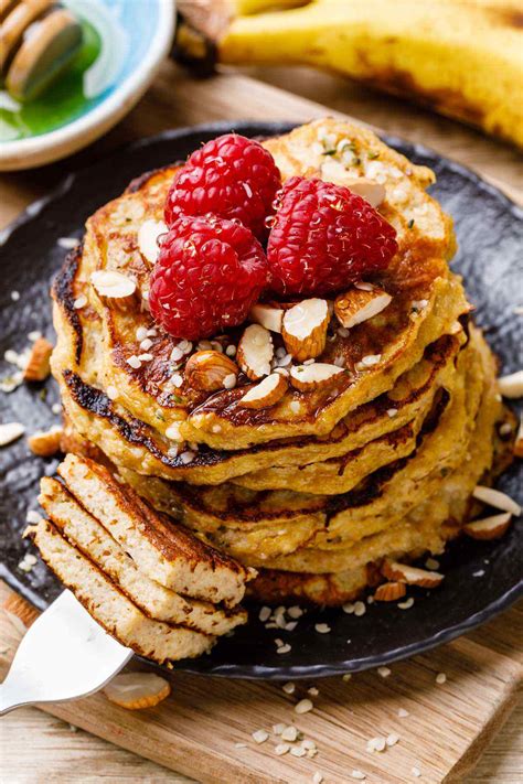 Crave-worthy Banana Oatmeal Pancakes (Paleo-Friendly) - Paleo Grubs