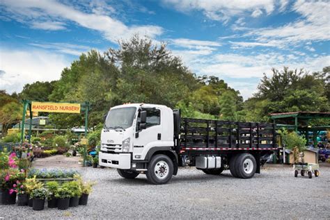 Landscape Trucks | Nimnicht Isuzu Truck | Jacksonville, FL