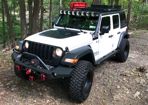 15 Jeep Wrangler JL Mods For $200 Or Less