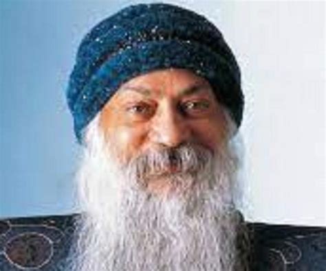 Osho Rajneesh Biography - Facts, Childhood, Family Life & Achievements