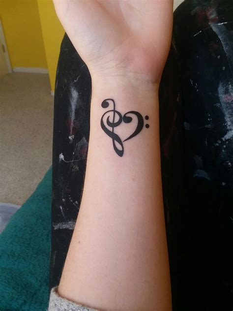 150+ Meaningful Treble Clef Tattoo Designs for Music Lovers (2019) | Tattoo Ideas 2020