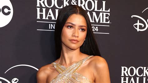 Zendaya Channels Cher in Jaw-Dropping Gold Gown at Rock & Roll Hall of ...