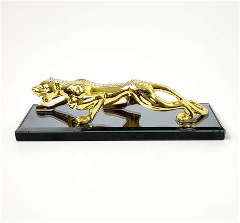 Golden Color Jaguar Statue for Car Dashboard, Showpieces for Home Décor ...