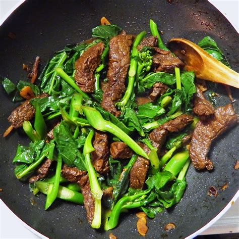 Food By Bram: Stir Fried Beef with Gai Lan (Chinese Broccoli)