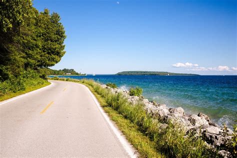 Mackinac Island Bike Rental: The Ultimate Guide For The Island