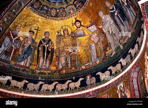 Golden 13th-century mosaics in the apse Basilica di Santa Maria - Dome ...