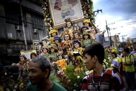 Manila celebrates Santo Nino festival - Arabianbusiness