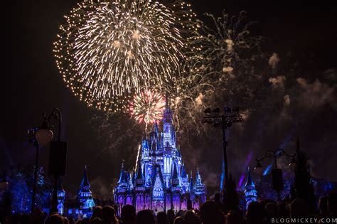 REVIEW: New Magic Kingdom Fireworks Show, 'Happily Ever After', Is Pure Disney Magic - Blog Mickey