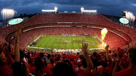 Arrowhead Stadium Tours | Kansas City Chiefs - Chiefs.com | Kansas city ...