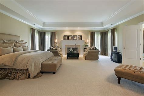 40 Incredible Large Primary Bedroom Ideas (Photos) | Large master bedroom ideas, Luxury bedroom ...