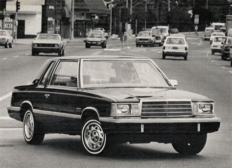 » 1981 Plymouth Reliant Wagon Test Drive