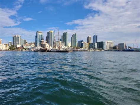 San Diego: San Diego Bay Sunset & Daytime Sailing Experience | GetYourGuide