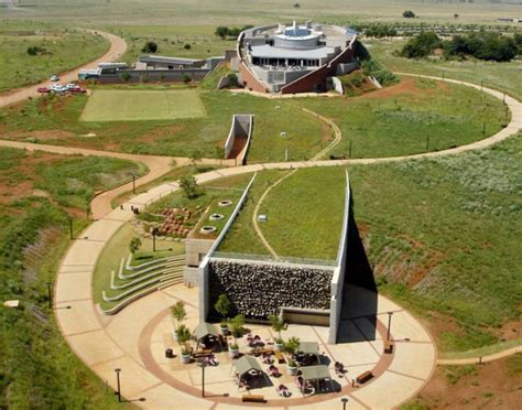 Maropeng a world-class destination – Maropeng and Sterkfontein Caves