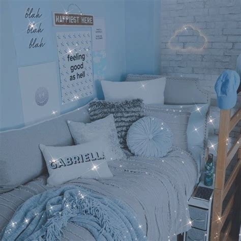 Blue Aesthetic Bedroom | Bedroom style, Room decor, Blue bedroom decor