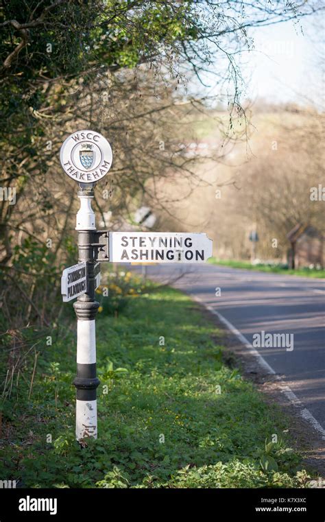 Thakeham village hi-res stock photography and images - Alamy