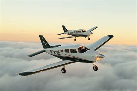 Piper Archer vs Cessna 172: Which One is Right For You?