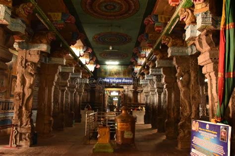 Adi Kumbeswarar Temple, Kumbakonam ,Tamil Nadu Editorial Stock Photo - Image of artwork ...