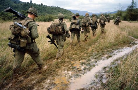 Vietnam War Soldiers In Battle – Telegraph