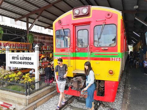 Visiting Maeklong Railway Market from Bangkok in 2024