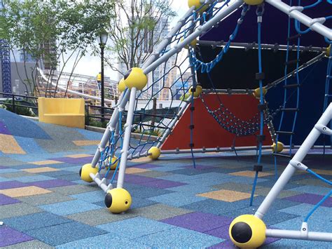 See the first photos of Manhattan’s newest playground at Hudson Yards!