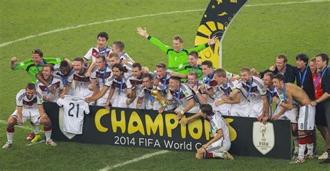 File:Germany champions 2014 FIFA World Cup.jpg - Wikimedia Commons