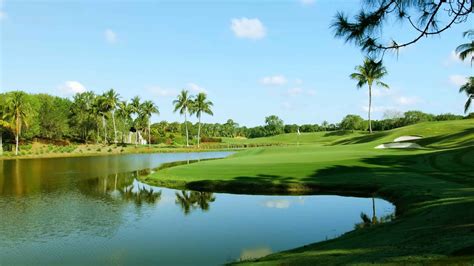 Trump International Golf Club - West Palm - YouTube