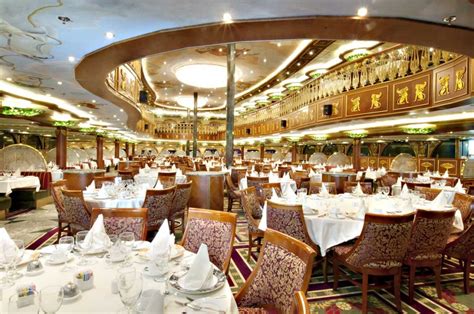 What Dining is Included on a Carnival Cruise